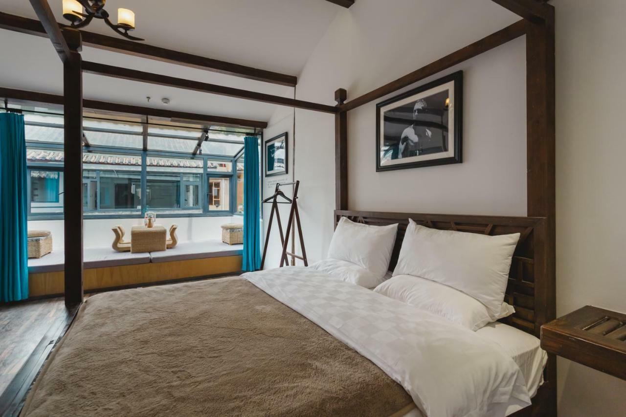 Lijiang Desti Youth Park Hostel Екстер'єр фото