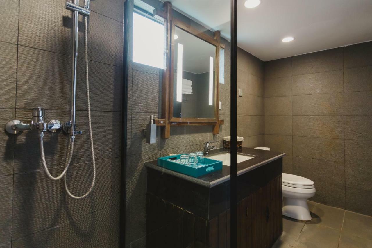 Lijiang Desti Youth Park Hostel Екстер'єр фото